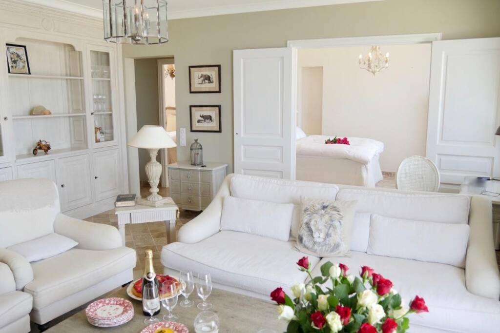 Bord De Mer - Ac, Wifi, Chic, Sea View, Beach 2 Minutes Walk Αντίμπ Εξωτερικό φωτογραφία