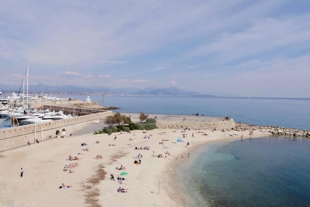 Bord De Mer - Ac, Wifi, Chic, Sea View, Beach 2 Minutes Walk Αντίμπ Εξωτερικό φωτογραφία